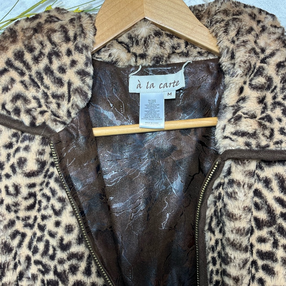 Ladies vest medium